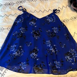 Swing top Cami size 2 Torrid